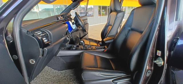 2018 Toyota HILUX 2.4 L-Edition (A) - 5