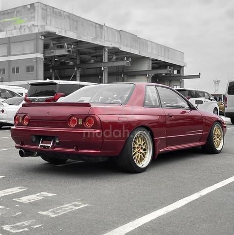 Nissan R32 GT-R V SPEC II 2.5 (M) - 2