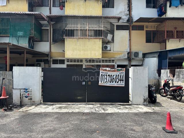 Flat Jalan Cempedak 1