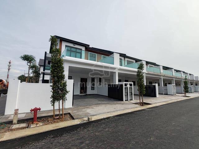 3km to Melaka Sentral Gated Guarded Double Storey Nr Bachang Melaka 1