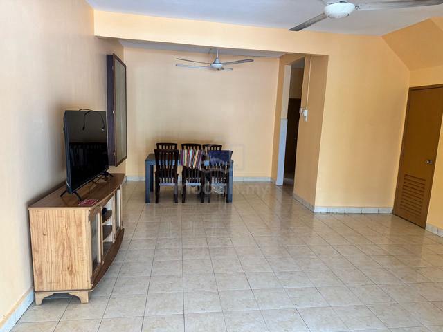 Partly Furnished Taman Putra Prima Puchong 2