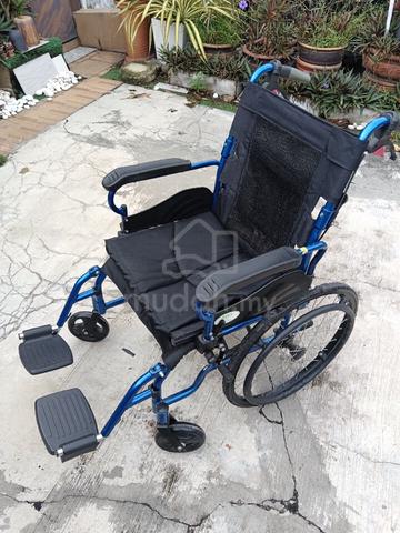 Kerusi Roda (Wheelchair) untuk dijual - photo 5 of 6
