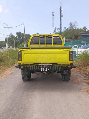 2004 Toyota HILUX 2.8 MY00 LN166R (M) - 4