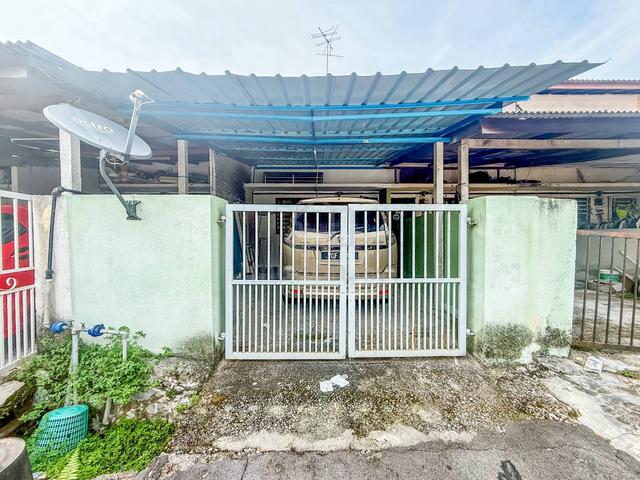 2-Storey Terrace Taman Cuepacs, Kajang 1