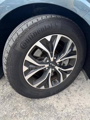 Kia Carnival Turbo 11Seater MPV 8 Speed Low Mileag - 2
