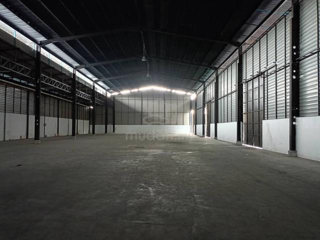 freehold Warehouse for sell at shah alam 1