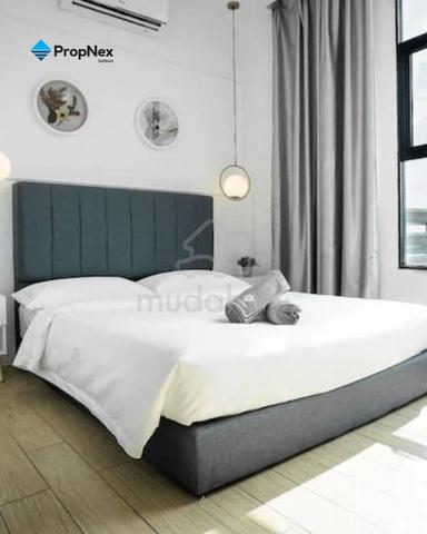 Manhattan Suites @ ITCC 1