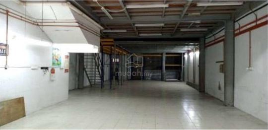 Cheap and Nice 1.5-Storey Terrace Factory For Rent @ Cheras Batu 9 1
