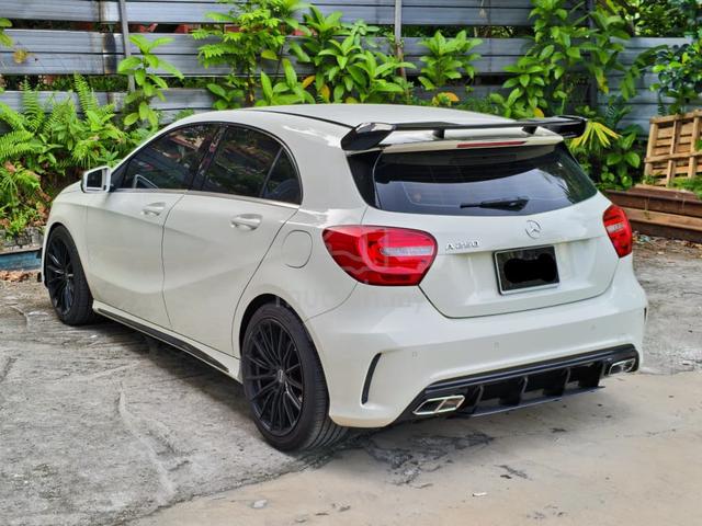 2016 Mercedes Benz A250 AMG 2.0 FREE WARRANTY - 2