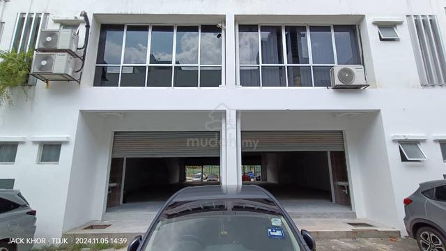 Setia Taipan 1 @ Setia Alam Adjoining Shop for Rent 1