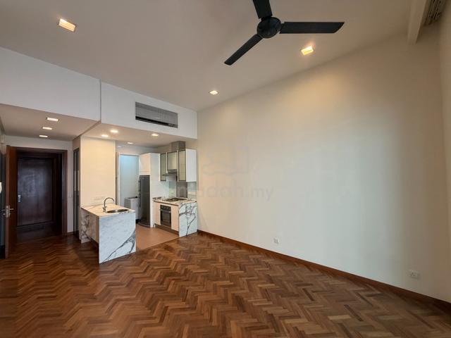 The Suites @ Waterside (Straits Quay) 1