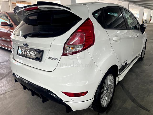 Ford FIESTA 1.0 ECOBOOST (A) VERY GOOD CONDITION - 2