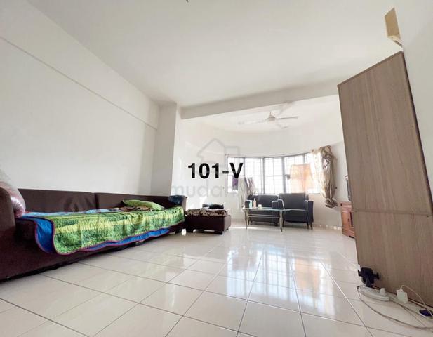 Regency Condominium 1