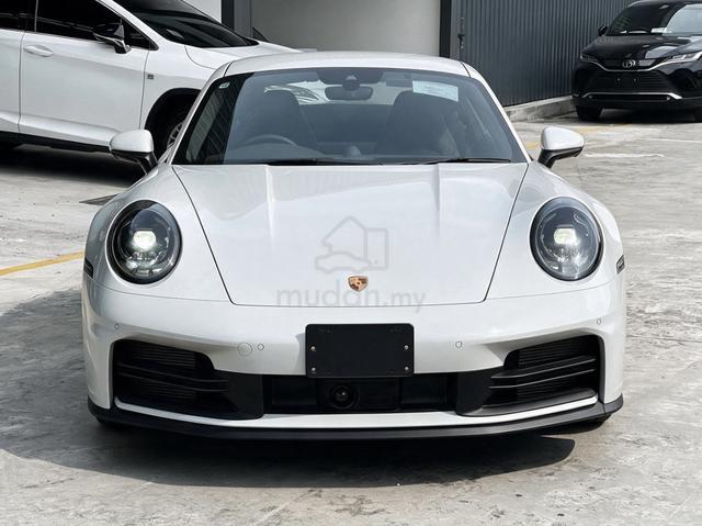 2025 Porsche 911 Carrera (992 II) BRED INTERIOR 5A - 3