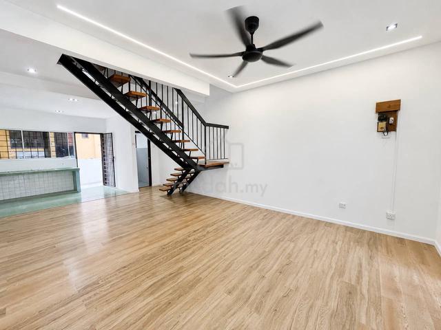 REFURBISHED 💥 2 Storey Terrace Taman Sri Gombak Fasa 5 Batu Caves 1