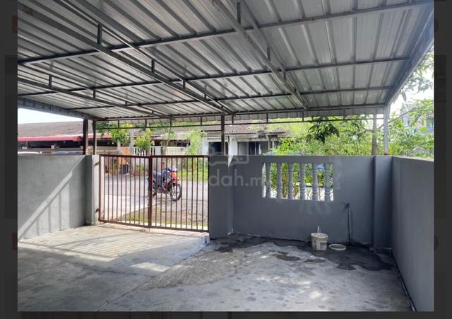 Hamzah Alang Taman Intan Single Storey Terrace House 3 Bedrooms Sewa 1