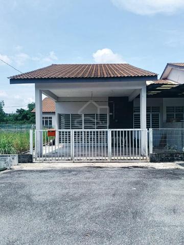 Semi-D Perumahan Makmur Mahkota Jaya, Gambang Kuantan 1