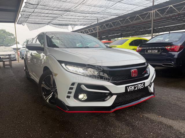 2017 Honda CIVIC 1.5 TC-PREMIUM (A) Boleh FullLoan - 3