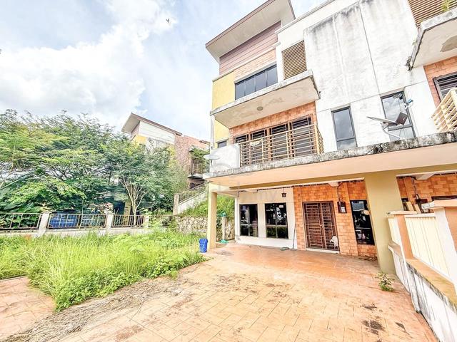 END LOT 2.5 Storey Terrace Bukit Saujana, Sinar Warisan, Saujana Utama 1