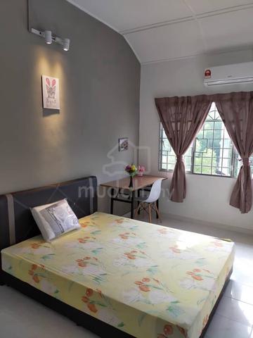 Master Room 1
