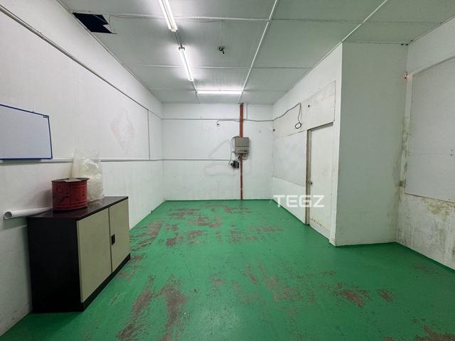Chi Liung  Bayu Perdana Klang Shop Office 22x75 1