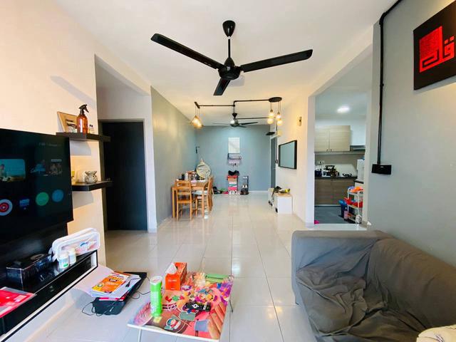 Residensi Laguna Biru 2 1