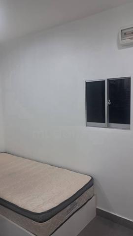 subang jaya ss17 room for rent. near ss15 LRT 1