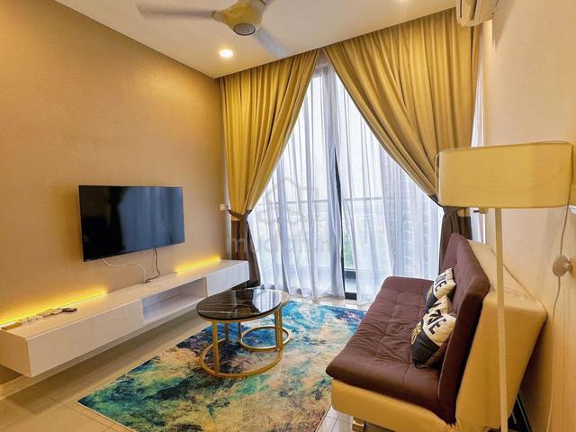 D' Pristine @ Medini 1