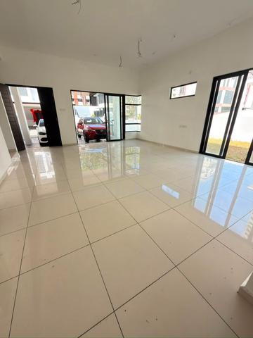 Rare Vista Jambul 3-Storey Corner Semi-Detached House, Bukit Jambul 1