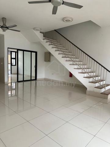 [BEST PRICE] Elmina Valley 3 – 2 Storey Terrace (Value Buy @ 705k!) 1
