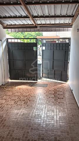 Untuk Disewa Townhouse Groundfloor Alai 1