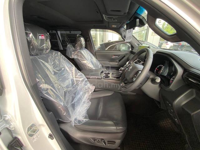 2024 Toyota LANDCRUISER 300 3.5P GR SPORT (A) - 5