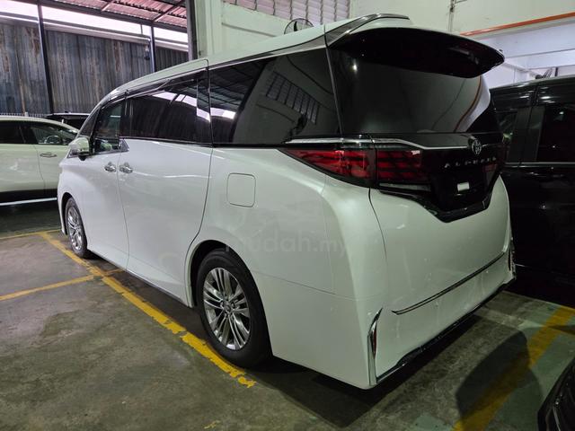 3K MILEAGE🎉 GRADE A🎉 2025 Toyota ALPHARD 2.5 Z - 4
