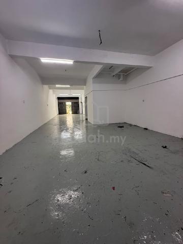 Ground Floor & 1st Floor Shoplot for Rent – Taman Dutamas, Balakong 1