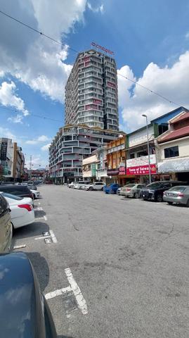 Taman Jubilee Ipoh town center double shop ground floor main road 1