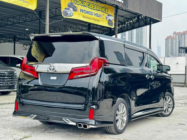 2022 Toyota ALPHARD 2.5 S TYPE GOLD II ORI BODYKIT - 2