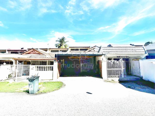 FOR SALE ! Rumah Teres Taman Saga, Ampang 1