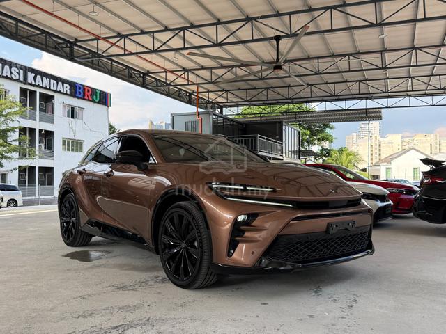2024 Toyota CROWN 2.5 SPORT Z Bronze Colour Rare - 3