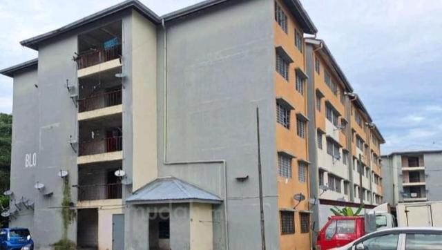 Apartment Nilai Perdana 1