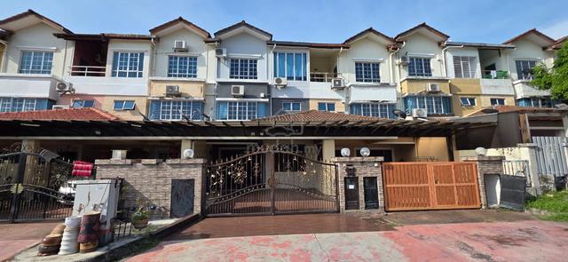 3 Storey House Sale Taman Bukit Serdang,Seri Kembangan,Selangor 1