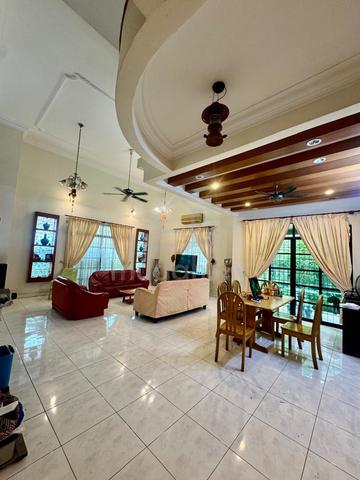 Pelangi Indah 2.5 Storey semi D for sale 1