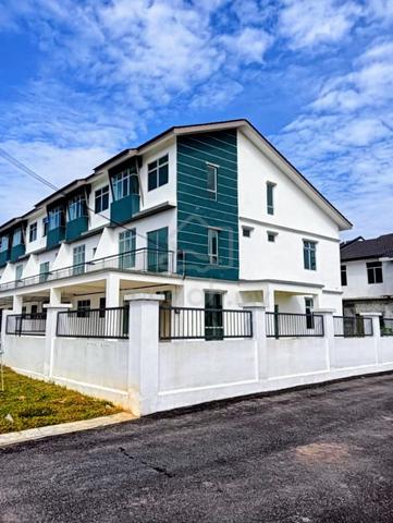 Corner Lot 3 Storey Scientex Kundang Rawang Gamuda Garden Sungai Buloh 1