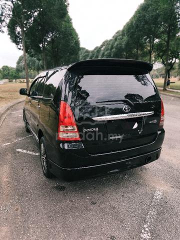 Toyota INNOVA 2.0 G (A) 2007 - 4