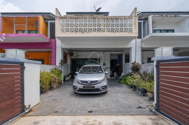 Taman Semarang Indah, Dengkil , Double Storey For Sale 1