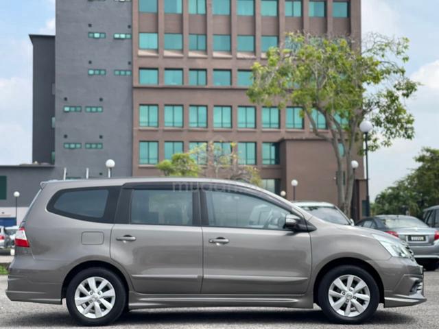 2017 Nissan GRAND LIVINA 1.8 TIPTOP FAMILY CAR - 4