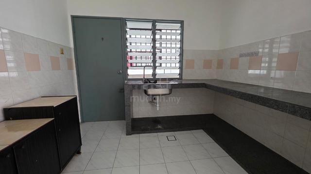 Sri Impian Apartment (Larkin Perdana) 1