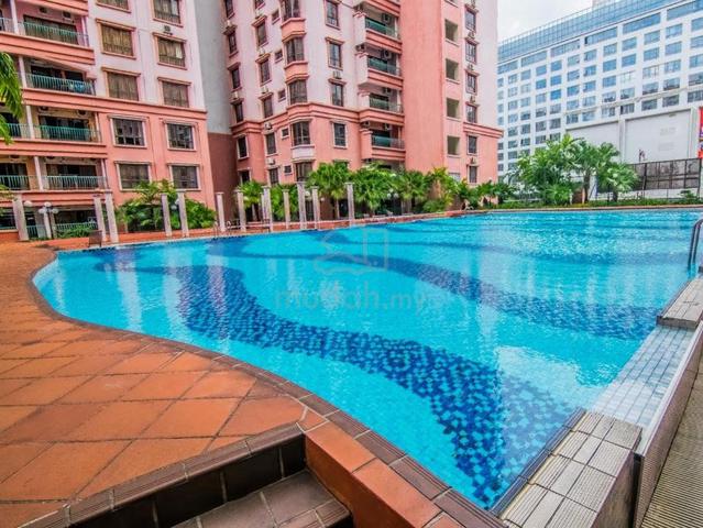 Marina Court 1