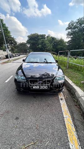 2005 Volvo S60 2.4 T5 (A) - 2