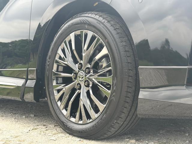 S/STEP 6A 16KM 2025 Toyota VELLFIRE 2.4 Z PREMIER - 5