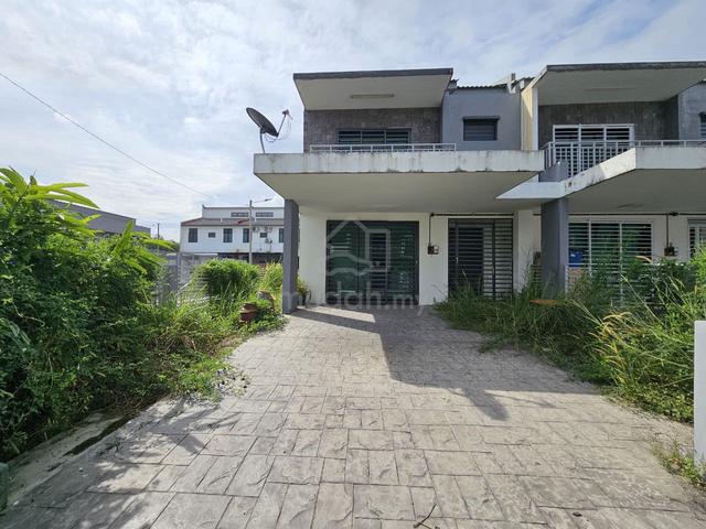 [END LOT] Saujana KLIA Kota Warisan Double Storey Terrace House 1